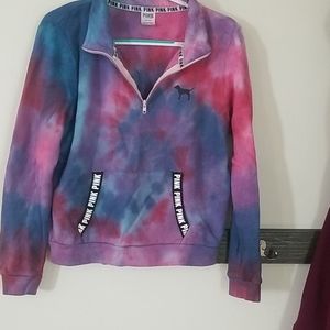 Tie dye pull over
